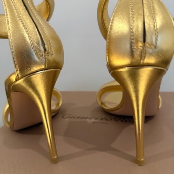 GIANVITO ROSSI BIJOUX 105 GOLD METALLIC LEATHER SANDALS SIZE 37.5 NEW - Picture 8 of 16